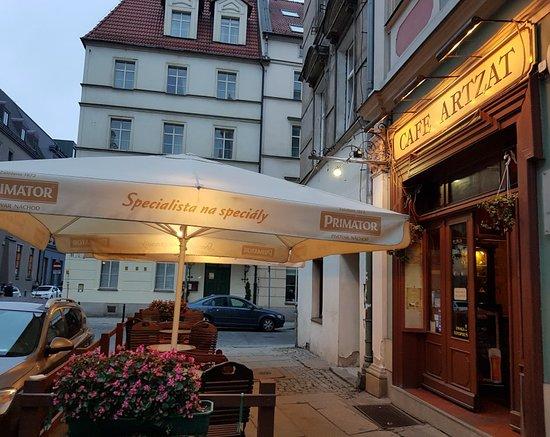 Artzat Cafe