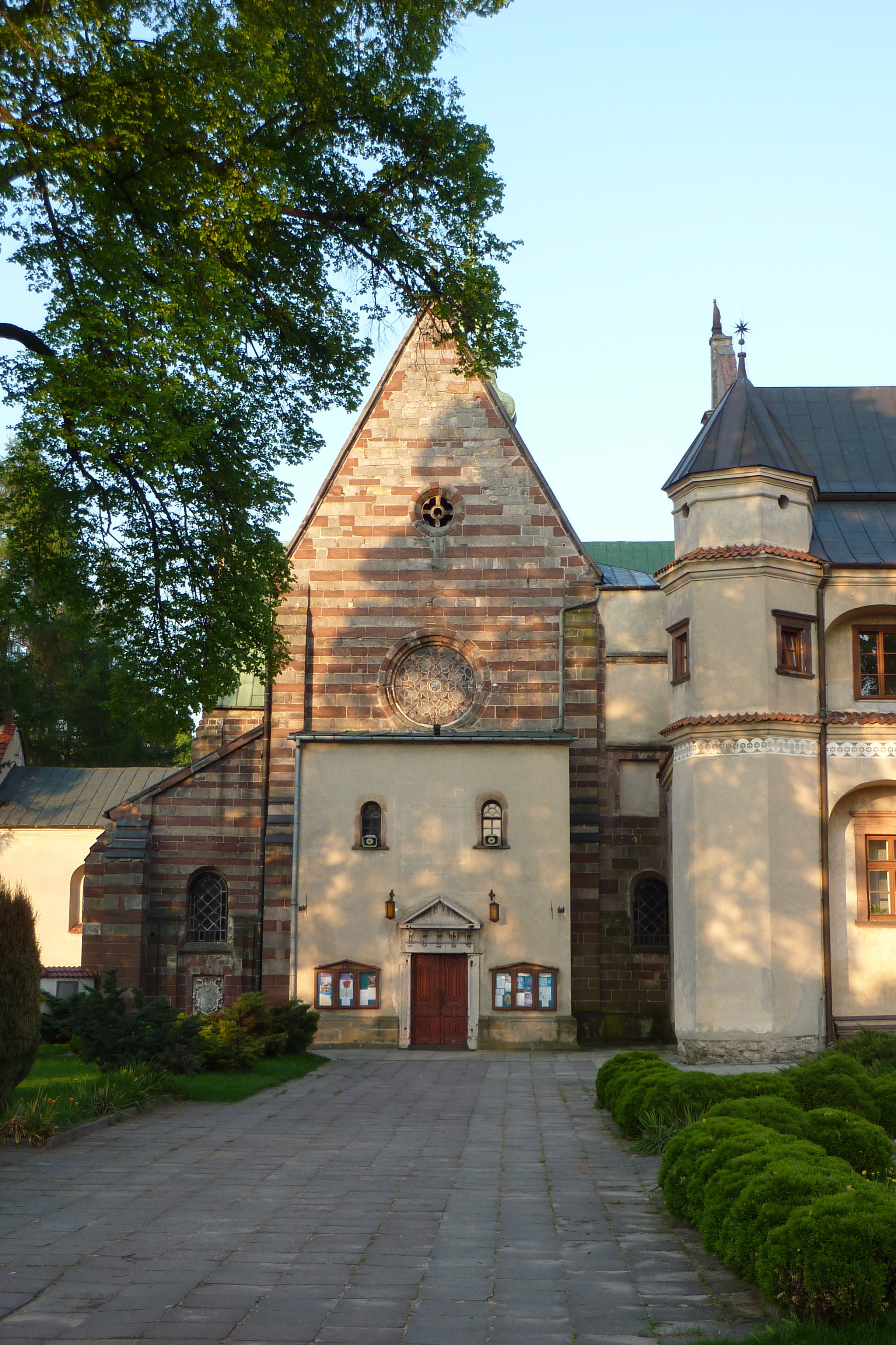 Parafia Wniebowzięcia Najświetszej Maryi Panny i św. Floriana w Wąchocku
